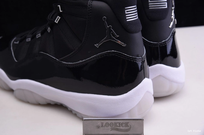 CT8012-011 Air Anniversary 11 Jordan 25th 0822